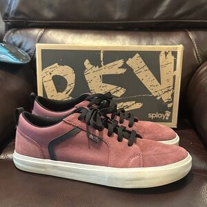 Splay Rev LTS size 12 practically new